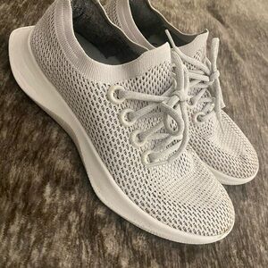 Allbirds Tree Dasher Running Shoes White Low Top Lace Up Mesh Women's Size 10